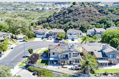 2715 Hidden Hills Way, Corona, CA 92882 - Photo 5