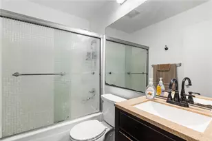 16512 Blackbeard Ln, Huntington Beach, CA 92649 - Photo 15