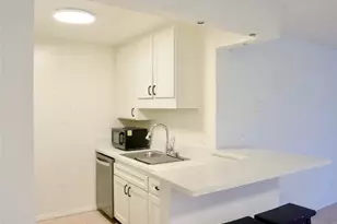 7765 W 91st St, Playa del Rey, CA 90293 - Photo 3