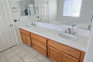 2110 Almeria St, Corona, CA 92879 - Photo 41