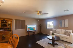 952 N Gaffey Pl, San Pedro, CA 90731 - Photo 9