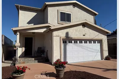 952 N Gaffey Place, San Pedro, CA 90731 - Photo 1
