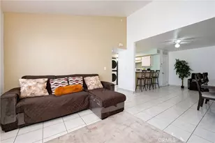 15000 Downey Ave, Paramount, CA 90723 - Photo 11