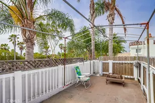 18 Cottonwood Ln, Seal Beach, CA 90720 - Photo 43