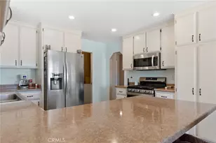 7357 Camarilla Ave, Yucca Valley, CA 92284 - Photo 15