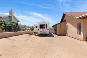 7357 Camarilla Ave, Yucca Valley, CA 92284 - Photo 35