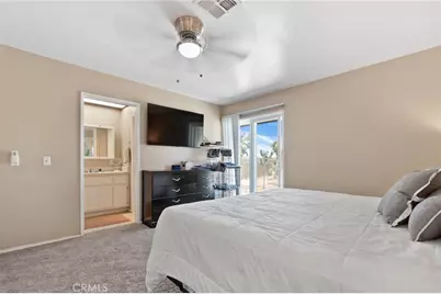 7357 Camarilla Avenue, Yucca Valley, CA 92284 - Photo 13