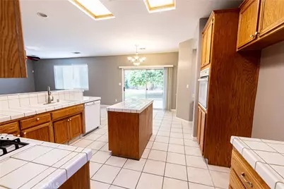 803 Mountain Park Drive, Bakersfield, CA 93311 - Photo 5