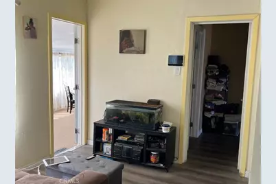 1017 S Chester Avenue, Compton, CA 90221 - Photo 15