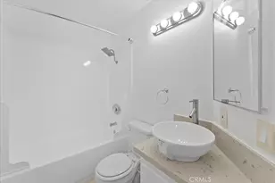 350 Tile Ave, Long Beach, CA 90802 - Photo 9