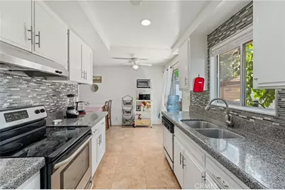 14802 Newport Avenue #18A, Tustin, CA 92780 - Photo 9