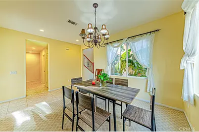 30160 Holmby Court, Castaic, CA 91384 - Photo 7