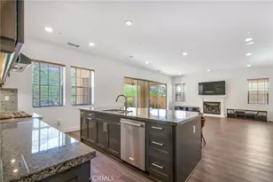 731 E Orange Blossom Way, Azusa, CA 91702 - Photo 21