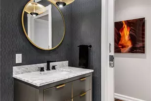 900 W Olympic Blvd, Los Angeles, CA 90015 - Photo 17