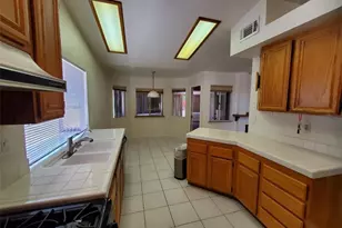 2137 Garland Way, Hemet, CA 92545 - Photo 11