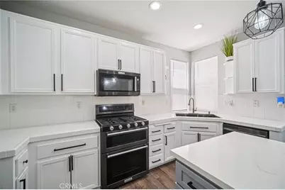 27740 Elkwood Lane, Castaic, CA 91384 - Photo 7