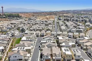 27730 Knoll View Pl, Valencia, CA 91381 - Photo 45