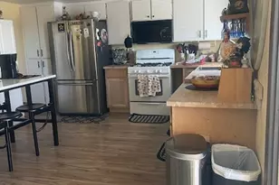 13395 Driftwood Dr, Victorville, CA 92395 - Photo 7