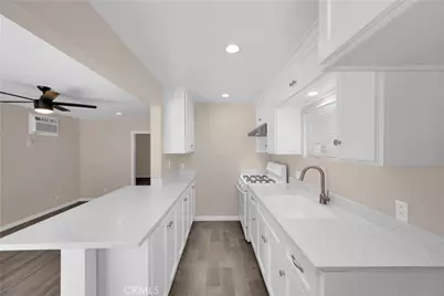 5572 Saint Ann Avenue, Cypress, CA 90630 - Photo 35