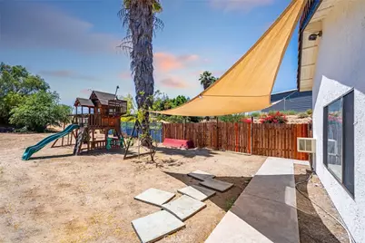 18085 Golden Leaf Lane, Woodcrest, CA 92504 - Photo 31