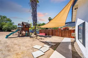 18085 Golden Leaf Ln, Woodcrest, CA 92504 - Photo 31