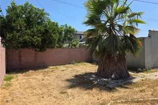 143 W 110th St, Los Angeles, CA 90061 - Photo 13