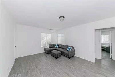 1349 W 35th Place, Los Angeles, CA 90007 - Photo 15