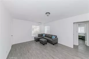 1349 W 35th Pl, Los Angeles, CA 90007 - Photo 15