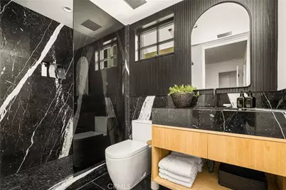 412 29th Street #B, Newport Beach, CA 92663 - Photo 11