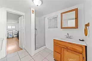 937 S La Verne Ave, East Los Angeles, CA 90022 - Photo 33