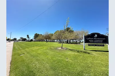 16052 Waikiki Lane, Huntington Beach, CA 92649 - Photo 9