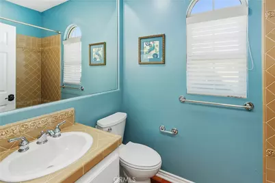 22961 Banbury Ct, Murrieta, CA 92562 - Photo 43