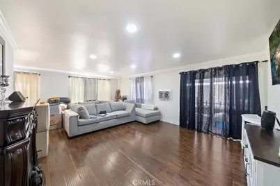 250 N Linden Avenue #327, Rialto, CA 92376 - Photo 11