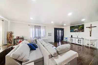 250 N Linden Avenue #327, Rialto, CA 92376 - Photo 13