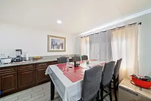 250 N Linden Ave, Rialto, CA 92376 - Photo 17