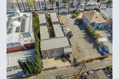 424 E 20th Street, Los Angeles, CA 90011 - Photo 5