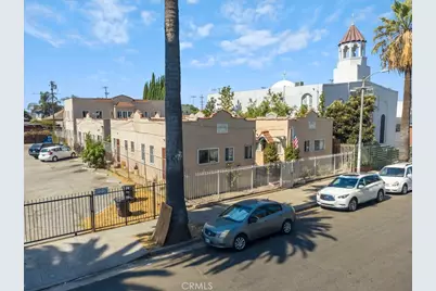 424 E 20th Street, Los Angeles, CA 90011 - Photo 3