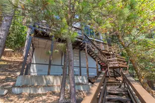 260 S Fairway Dr, Twin Peaks, CA 92391 - Photo 11