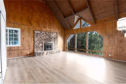 260 S Fairway Drive, Twin Peaks, CA 92391 - Photo 27