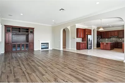 18338 Lakepointe Drive, Riverside, CA 92503 - Photo 15