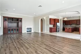 18338 Lakepointe Dr, Riverside, CA 92503 - Photo 15