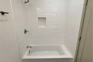 1241 W 22nd St, Los Angeles, CA 90007 - Photo 7