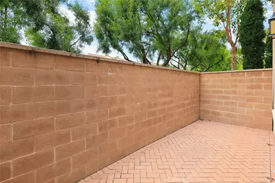 220 Kempton, Irvine, CA 92620 - Photo 35