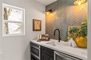 1149 Scenic Way, Rimforest, CA 92378 - Photo 15