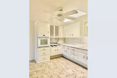 13800 Annadale Dr., M1-40B, Seal Beach, CA 90740 - Photo 11