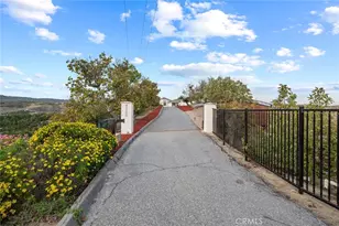 45200 Camaron Rd, Temecula, CA 92590 - Photo 3