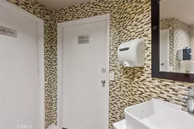 620 S Gramercy Place #412, Los Angeles, CA 90005 - Photo 33