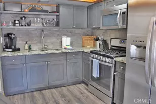 556 Villa Grove Ave, Big Bear City, CA 92314 - Photo 9