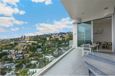 1609 Viewmont Drive, Los Angeles, CA 90069 - Photo 29