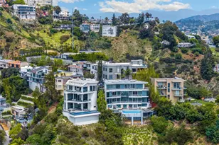 1609 Viewmont Dr, Los Angeles, CA 90069 - Photo 41